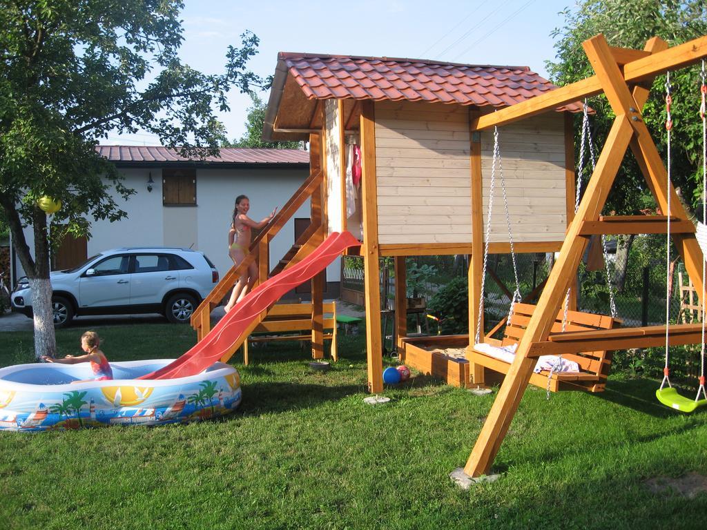 Pokoje I Domki Nad Kanalem Bystrym Apartment Augustow Exterior photo